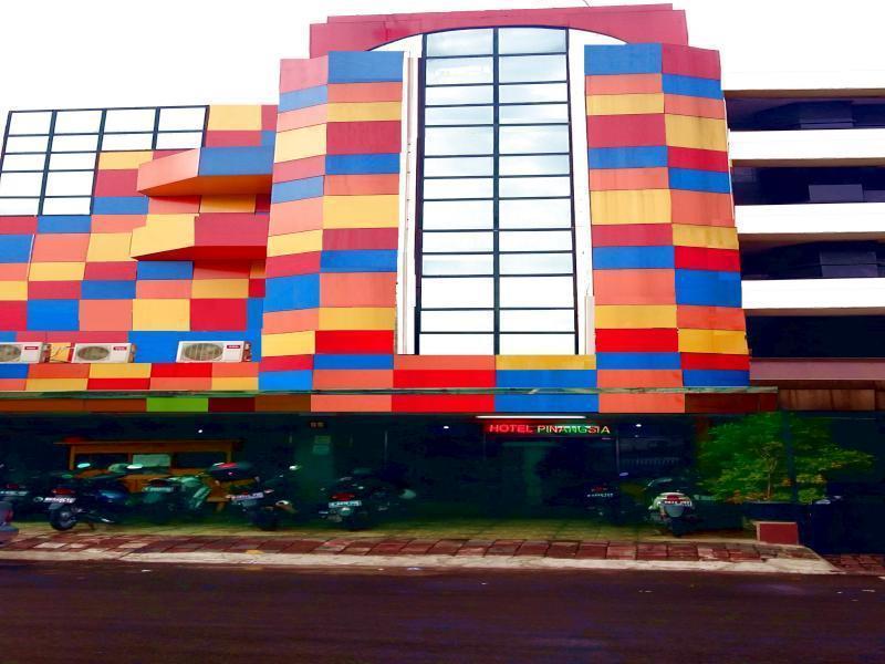 Hotel Pinangsia ジャカルタ エクステリア 写真