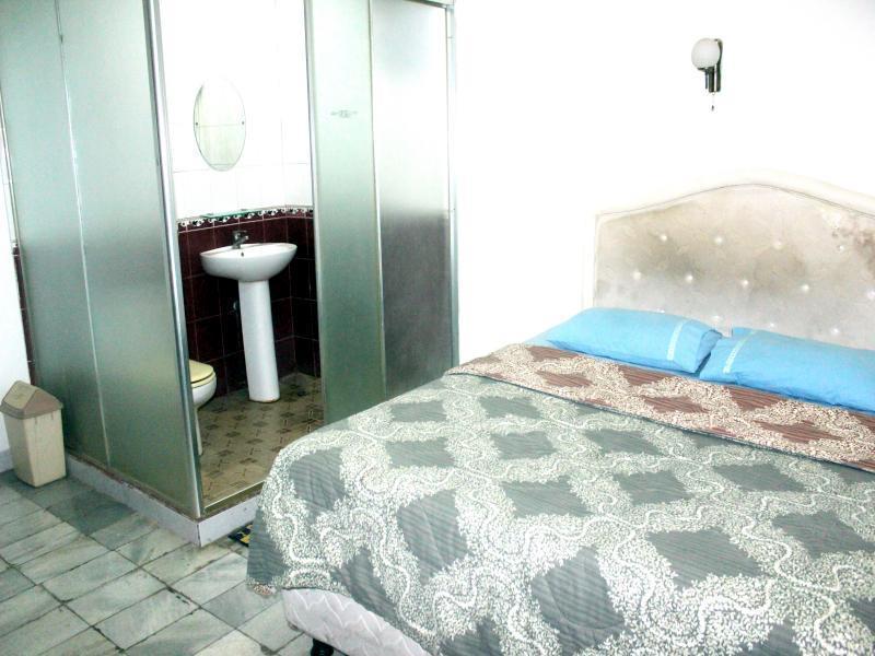 Hotel Pinangsia ジャカルタ エクステリア 写真
