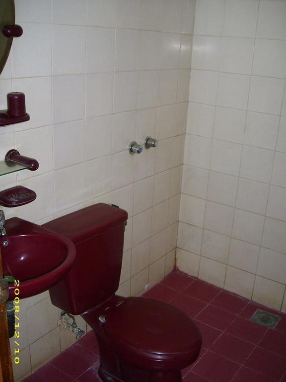 Hotel Pinangsia ジャカルタ エクステリア 写真