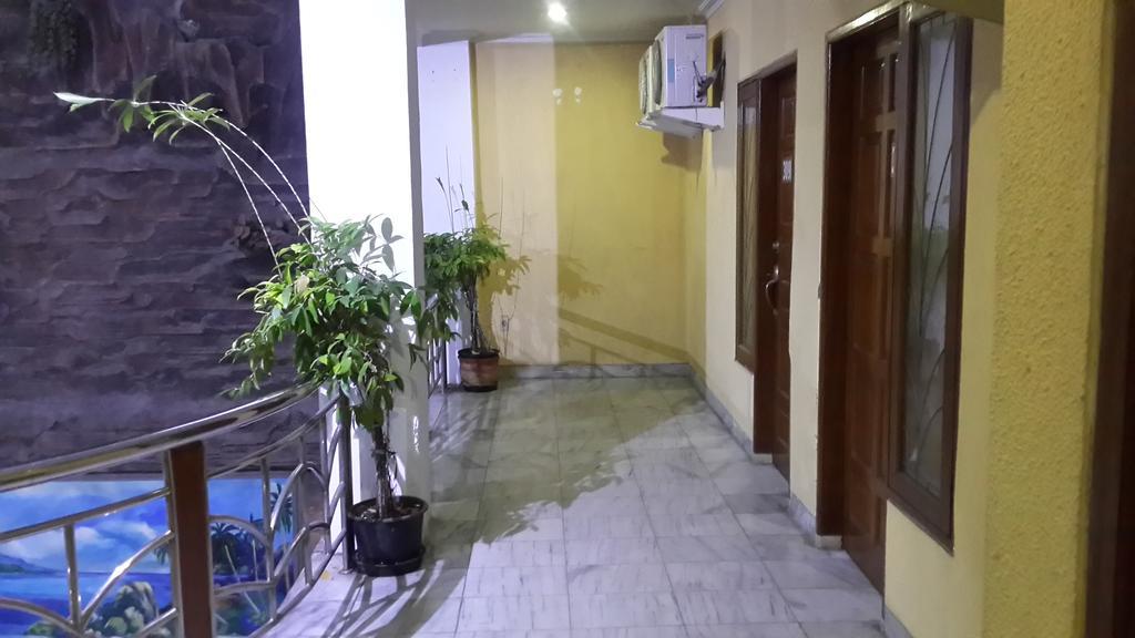 Hotel Pinangsia ジャカルタ エクステリア 写真